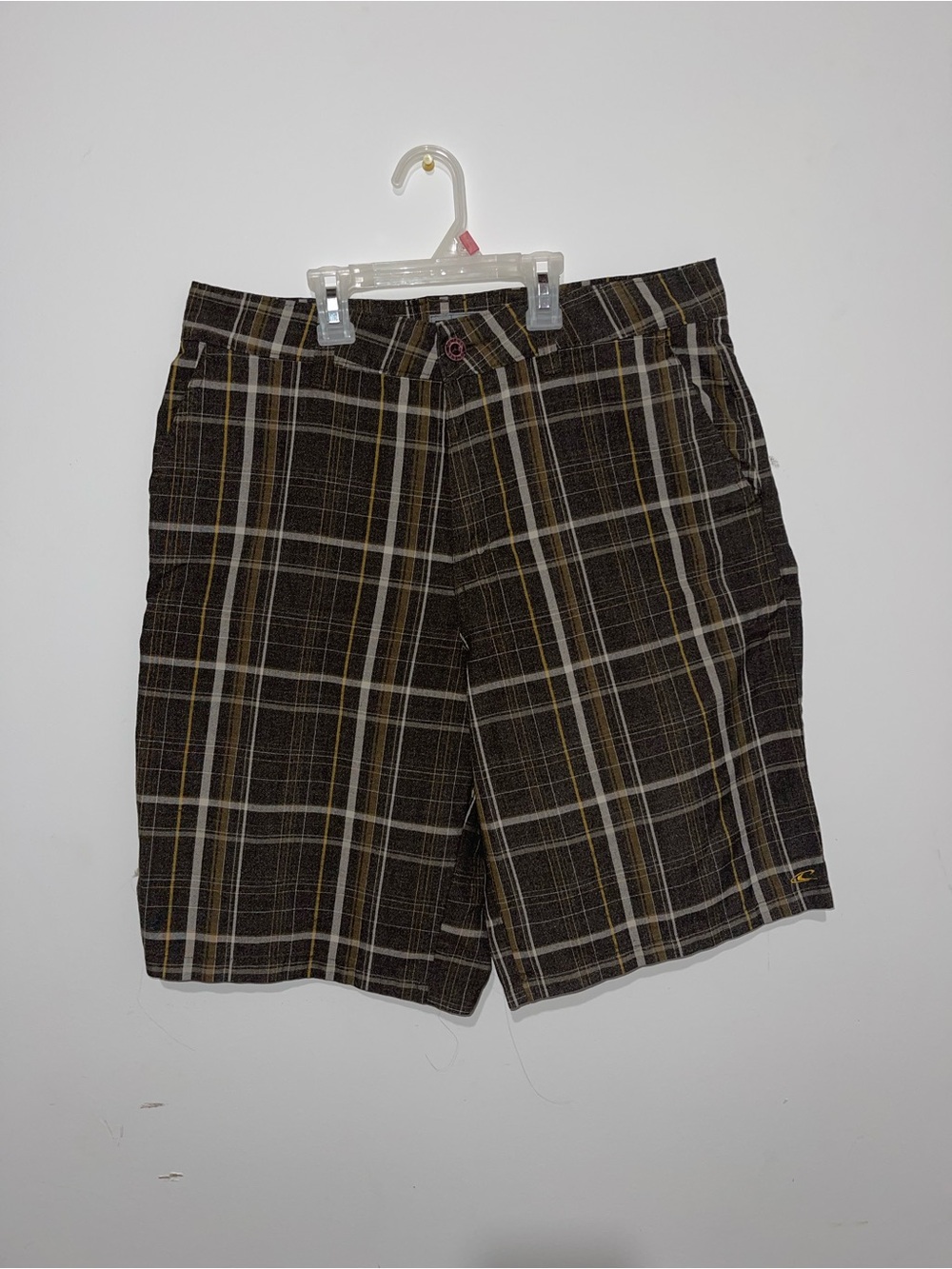 O'Neill Men's Plaid Flat Front Shorts - Brown/White/Yellow